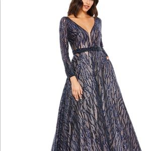GORGEOUS MAC DUGGAL LONG SLEEVE SEQUINED BALLGOWN.Brand new with tags.